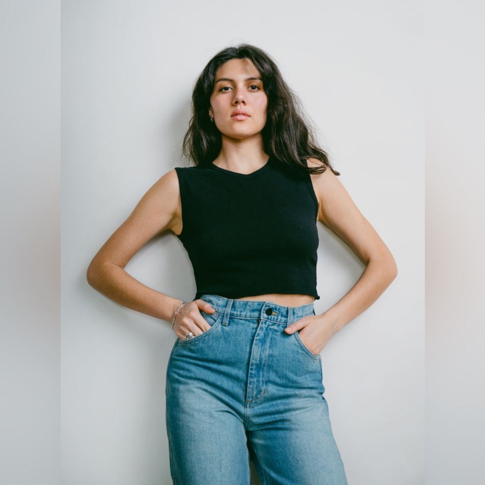 Ozma Tasi Crop, Regen Silk Noil Jersey, Black - Picture 4 of 6